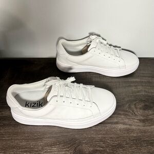 Women's Vegas - Ivory White Size 9 Wide EE